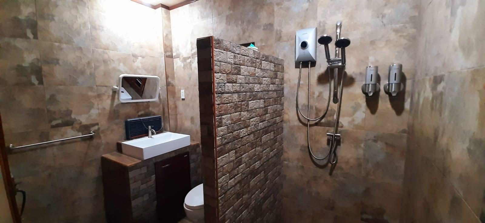 Ground floor bathroom